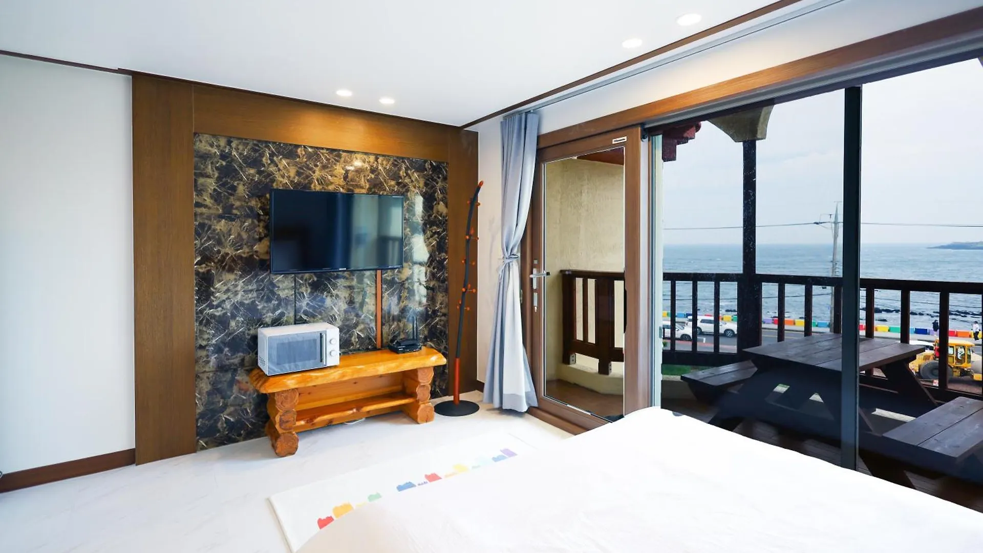 Semesterbostad New Coastal Scenery Villa Jeju
